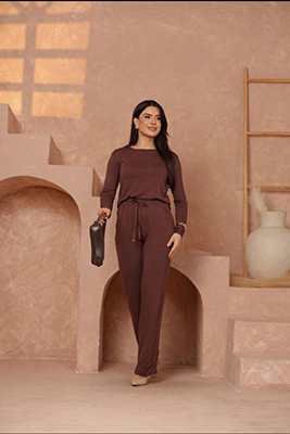 Encanto Único Moda Feminina Conjunto Marrom