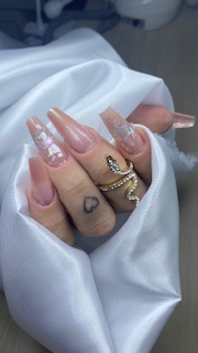 Unha Rosa feita pela KS Studio Glamour