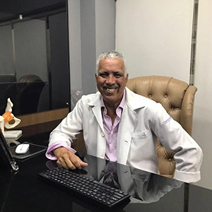 Massoterapeuta Regis Luz